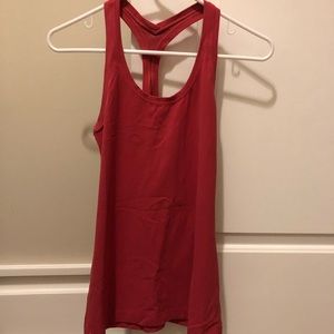 ❤️ Lululemon tank